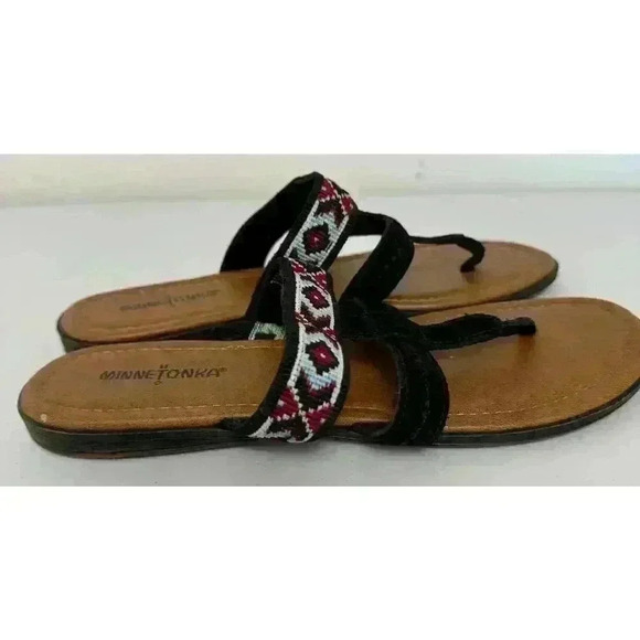 EUC Minnetonka Moccasin Sandal, Barbados Sandal Black Size 10 Leather Flip Flop - Picture 7 of 8